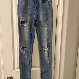 Judy Blue Light Blue Distressed Skinny Jeans